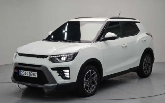더뉴티볼리 중고차 더 뉴 티볼리 2WD 가솔린 1.6 매물 사진 6 - 2024/07 12,984km