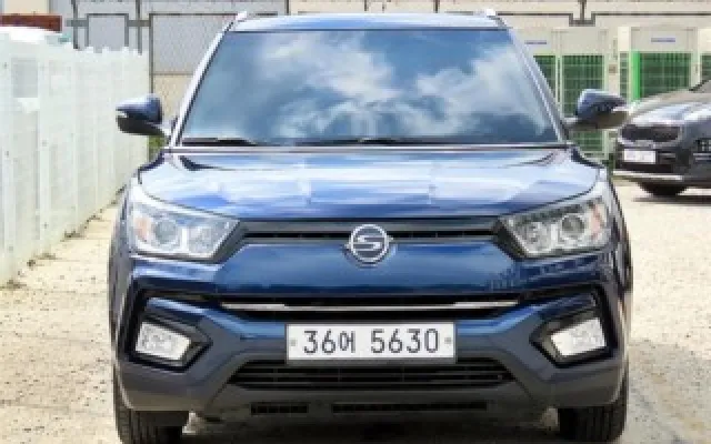 더뉴티볼리 중고차 티볼리 아머 2WD 가솔린 VX 매물 사진 9 - 2019/02 54,629km