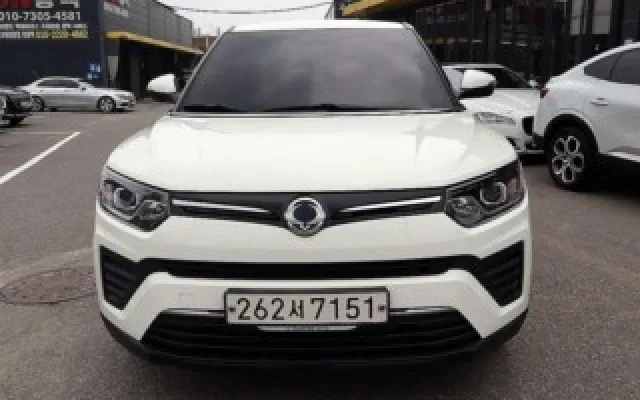 더뉴티볼리 중고차 베리 뉴 티볼리 2WD 디젤 1.6 매물 사진 20 - 2020/10 79,636km