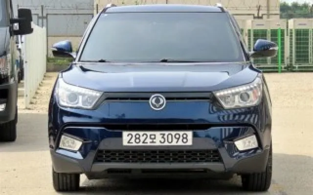 더뉴티볼리 중고차 티볼리 디젤 2WD 1.6 LX 매물 사진 16 - 2015/12 123,441km