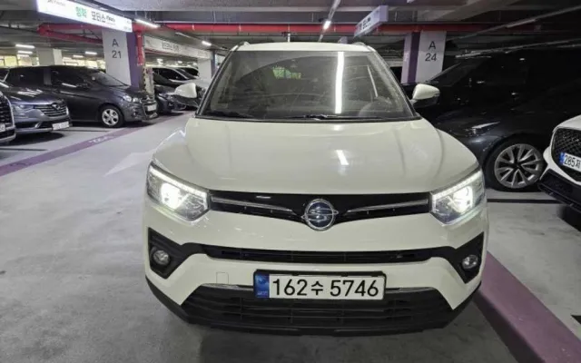 더뉴티볼리 중고차 베리 뉴 티볼리 2WD 가솔린 1.5 매물 사진 13 - 2021/02 81,803km